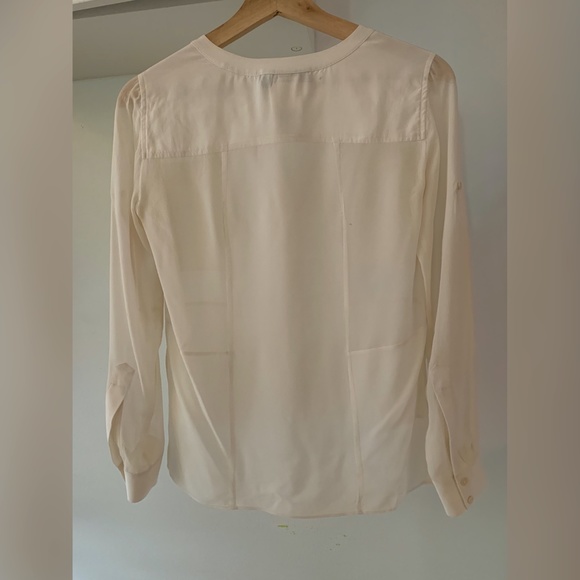 BCBGMaxAzria White V-Neck Long Sleeves Blouse - Picture 3 of 15